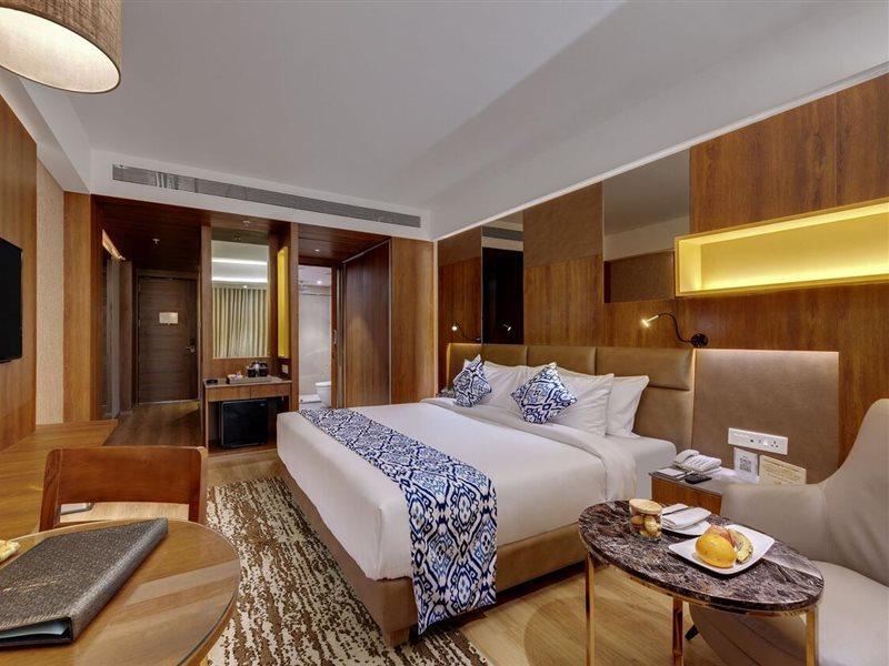 Leo Resorts Junagadh Exterior foto